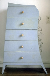 Schubladenmöbel von vorne